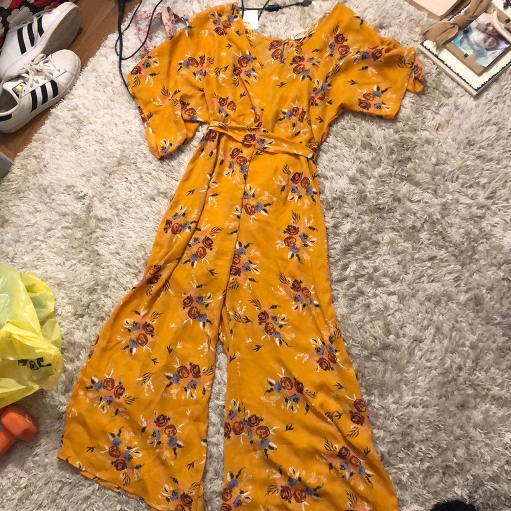 Mustard floral vneck romper
